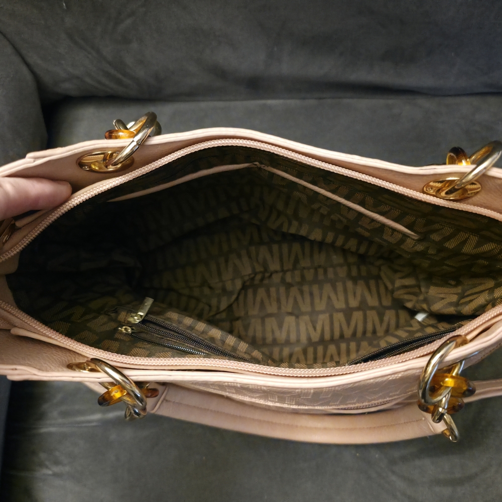 Elegant Pink and Gray Handbag - Picture 7 of 7